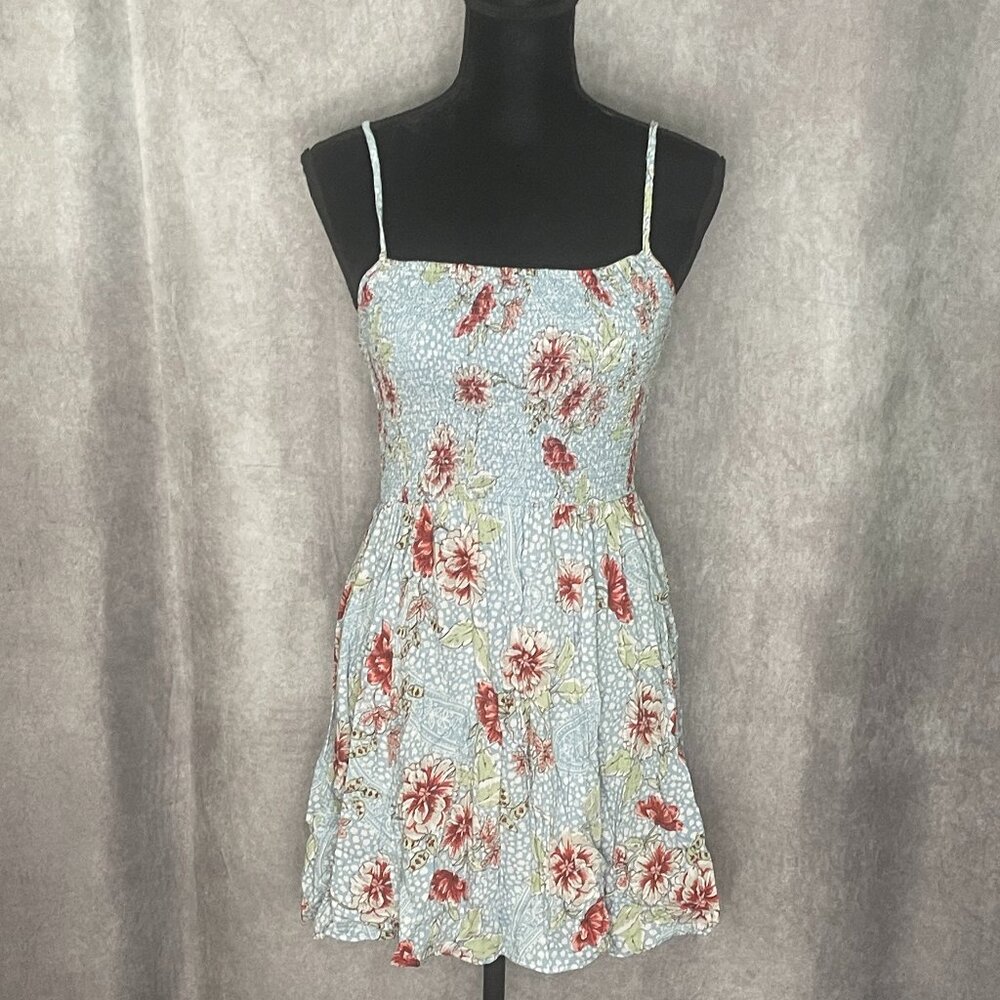 Smocked Floral Summer Sun Dress~ Size M~ adjustable straps